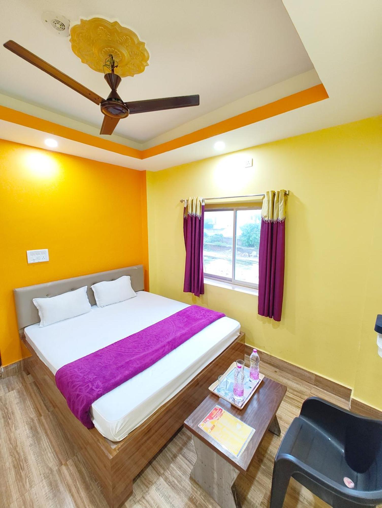 Goroomgo Sahoo Palace Puri - Prime Location Near Sea Beach - Excellent Service With Parking Facilities Dış mekan fotoğraf
