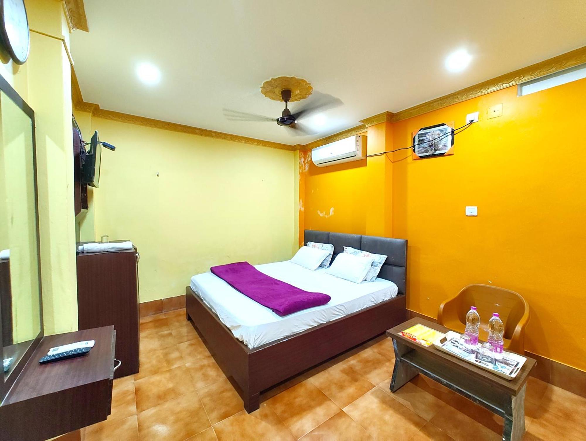 Goroomgo Sahoo Palace Puri - Prime Location Near Sea Beach - Excellent Service With Parking Facilities Dış mekan fotoğraf
